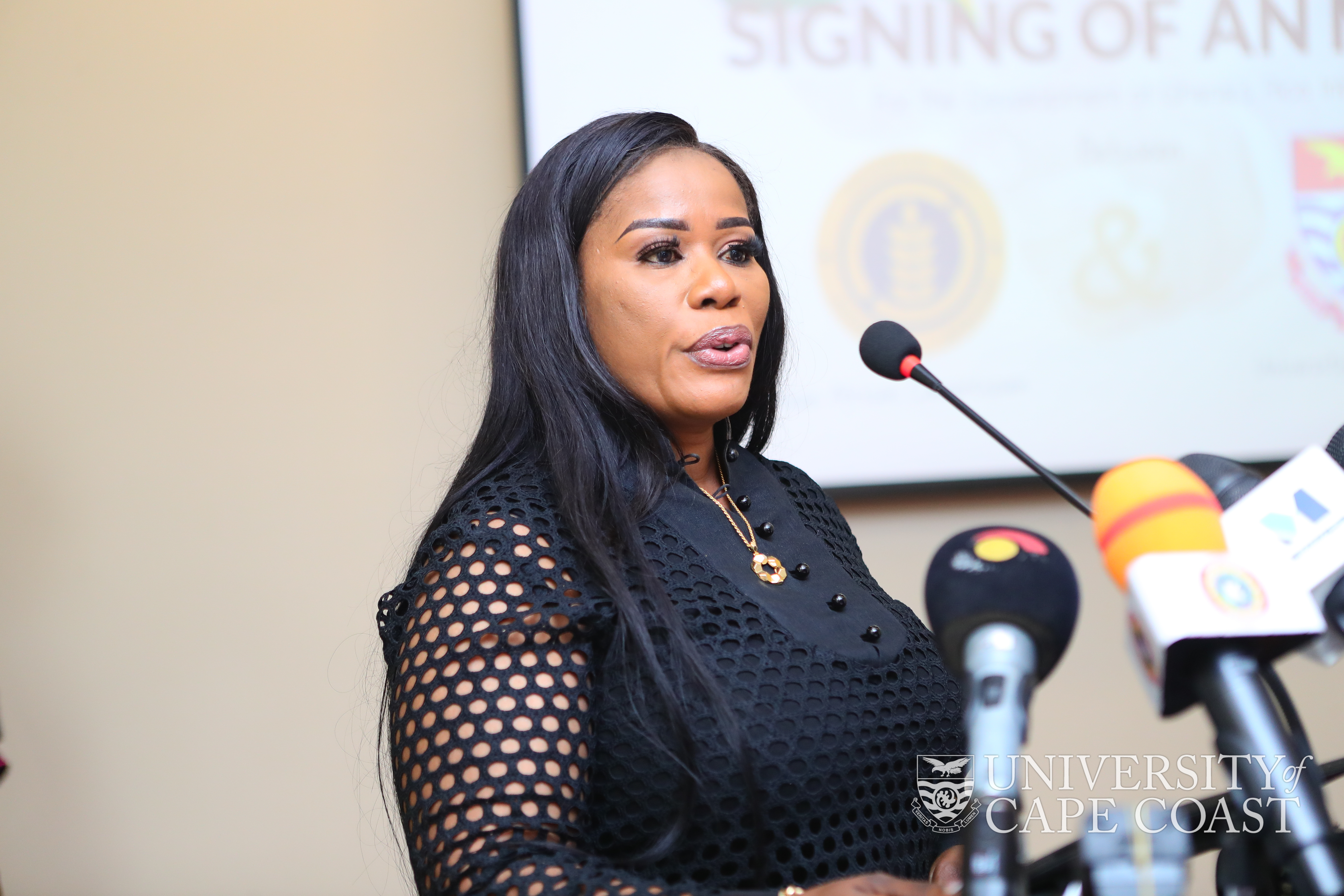 Mrs. Adelaide Siaw-Agyepong speaking at the ceremony