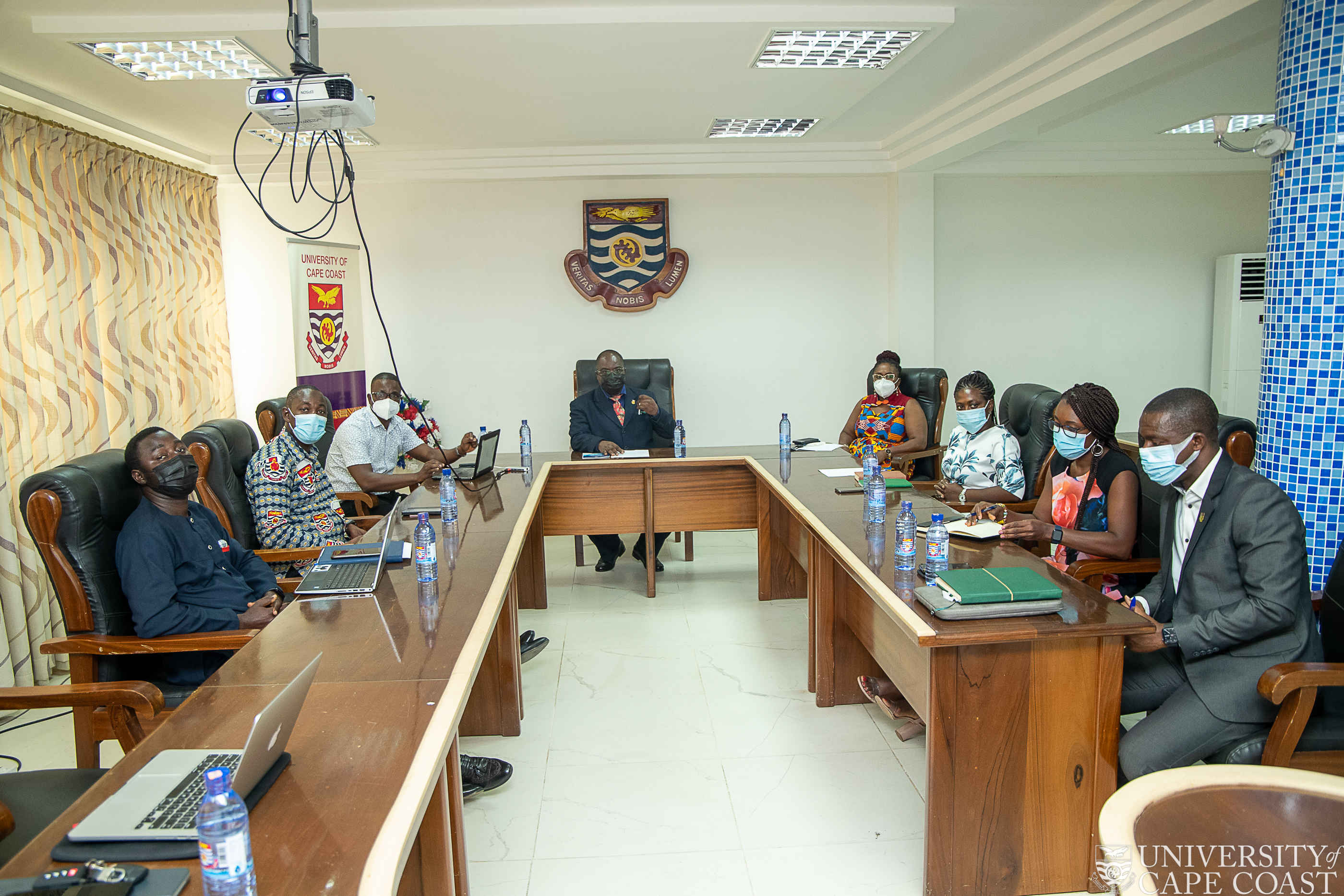 Middle: Prof. Frederick Ato Armah, Director-DRIC; From Right: Prof. Philip Antwi-Agyei, Director-OGR KNUST, Dr. Nadia Tagoe, Grants and Research Manager -OGR and Mrs. Amanda Owusu-Asare, Assistant Registrar-OGR, Prof. Dorcas Obiri-Yeboah, Deputy Director- Middle: Prof. Frederick Ato Armah, Director-DRIC; From Right: Prof. Philip Antwi-Agyei, Director-OGR