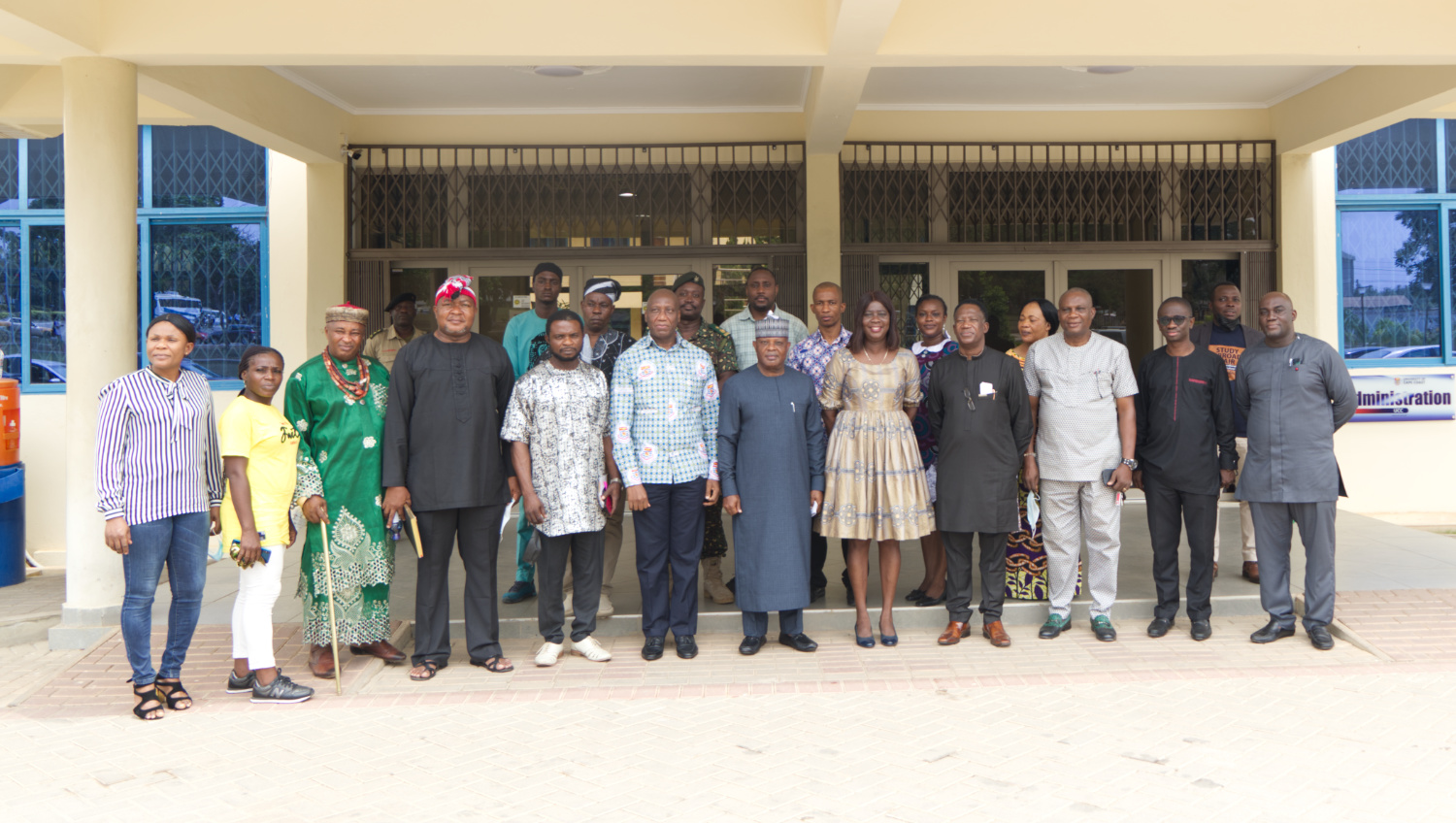 Registrar and Pro Vice Chancellor with the High Commissioner and his team.