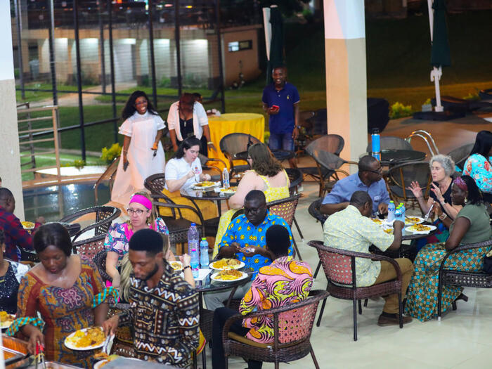 School of Nursing and Midwifery hosts farewell dinner 