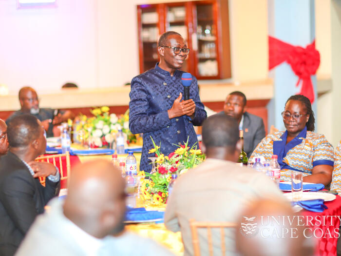 Vice-Chancellor addressing the newly appointed Senior Members