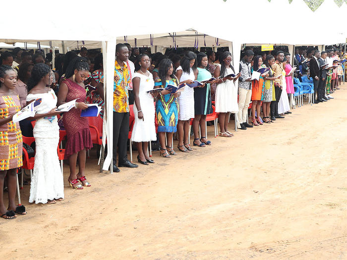 Students swearing the Matriculation Oath