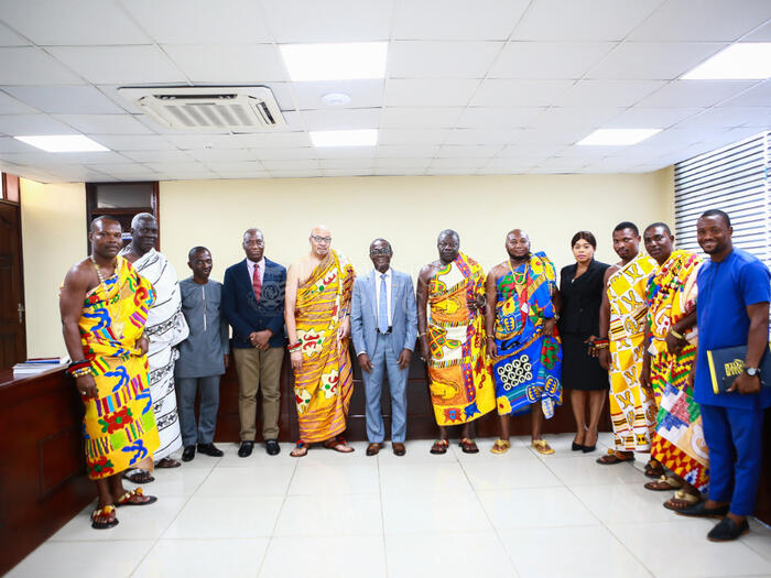 Management of OUE wit the Management of UCC Management of OUE wit the Management of UCC